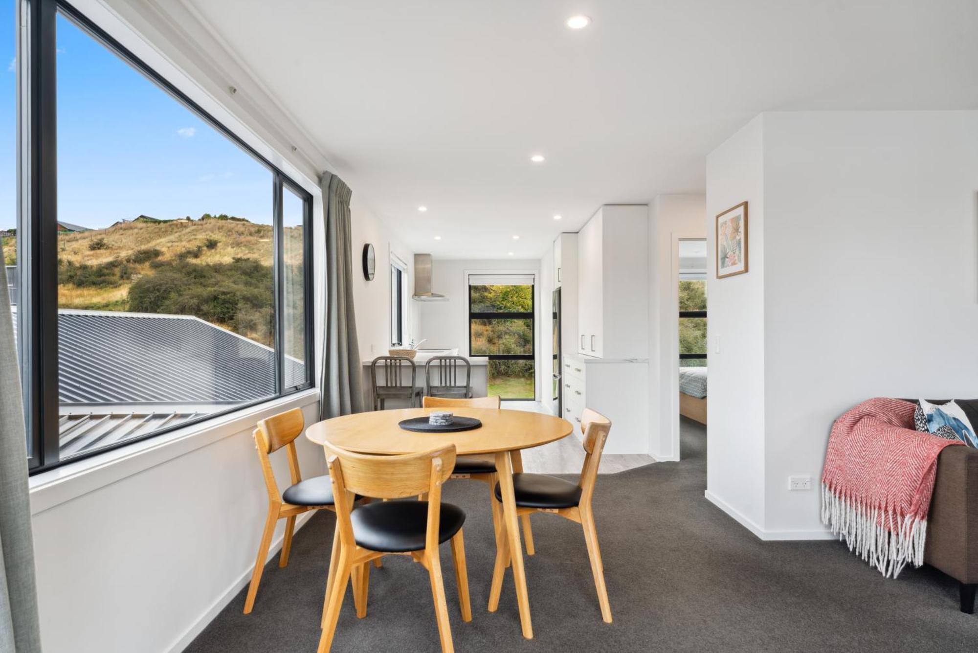 Modern Apartment With Coronet & Remarkables Views Queenstown Exterior photo